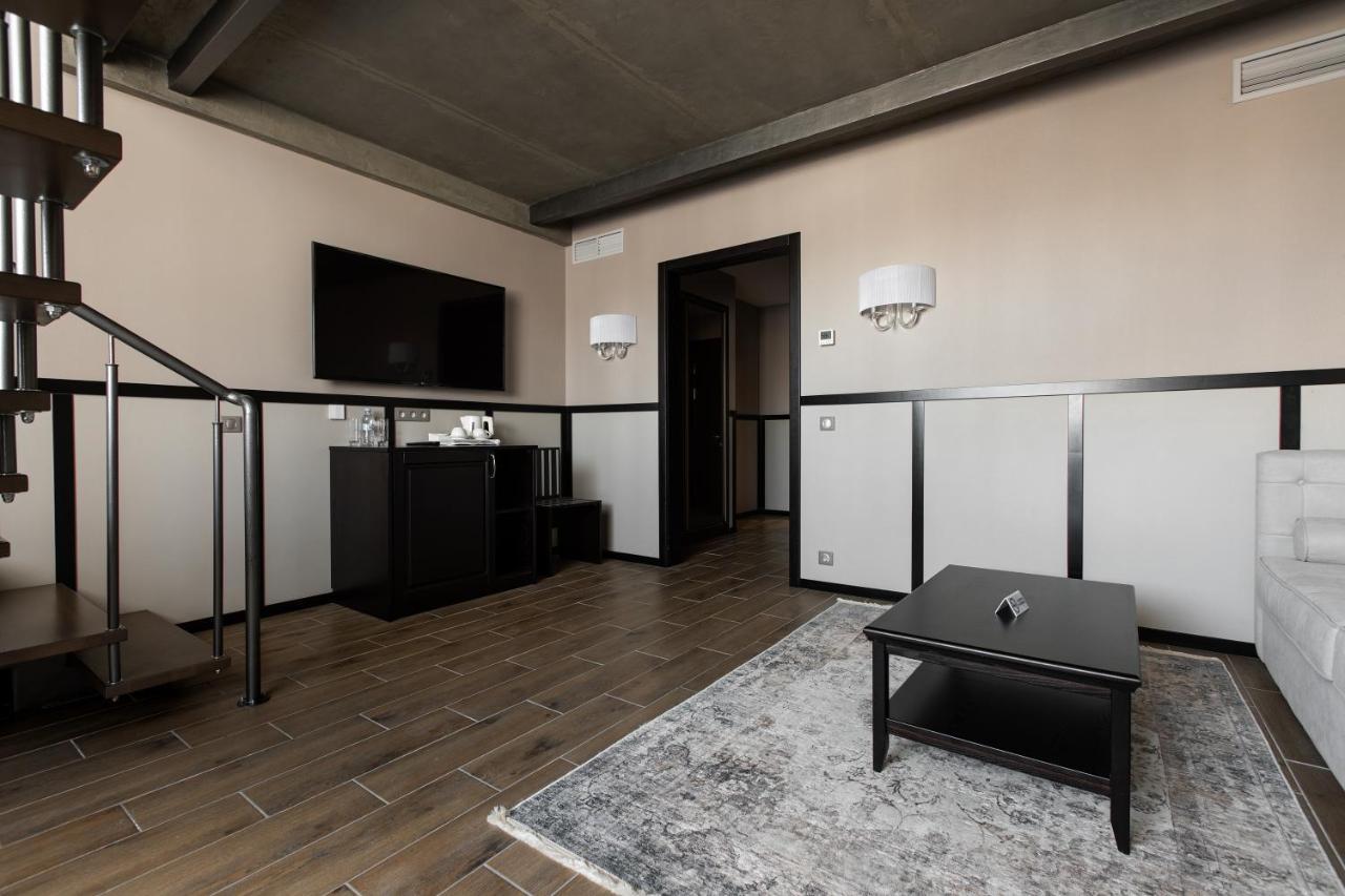Tsunami Spa Hotel Dnipro Eksteriør billede