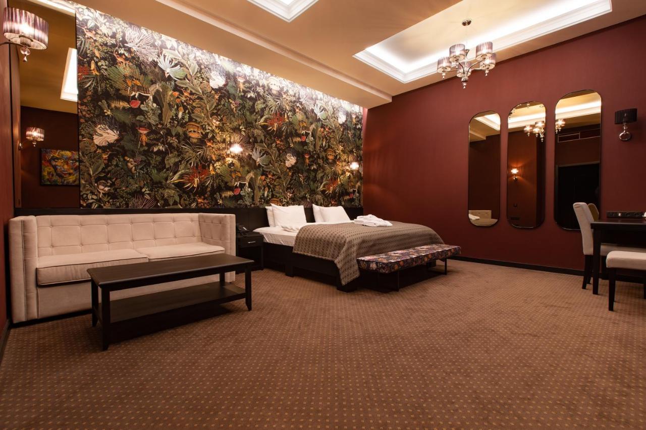 Tsunami Spa Hotel Dnipro Eksteriør billede