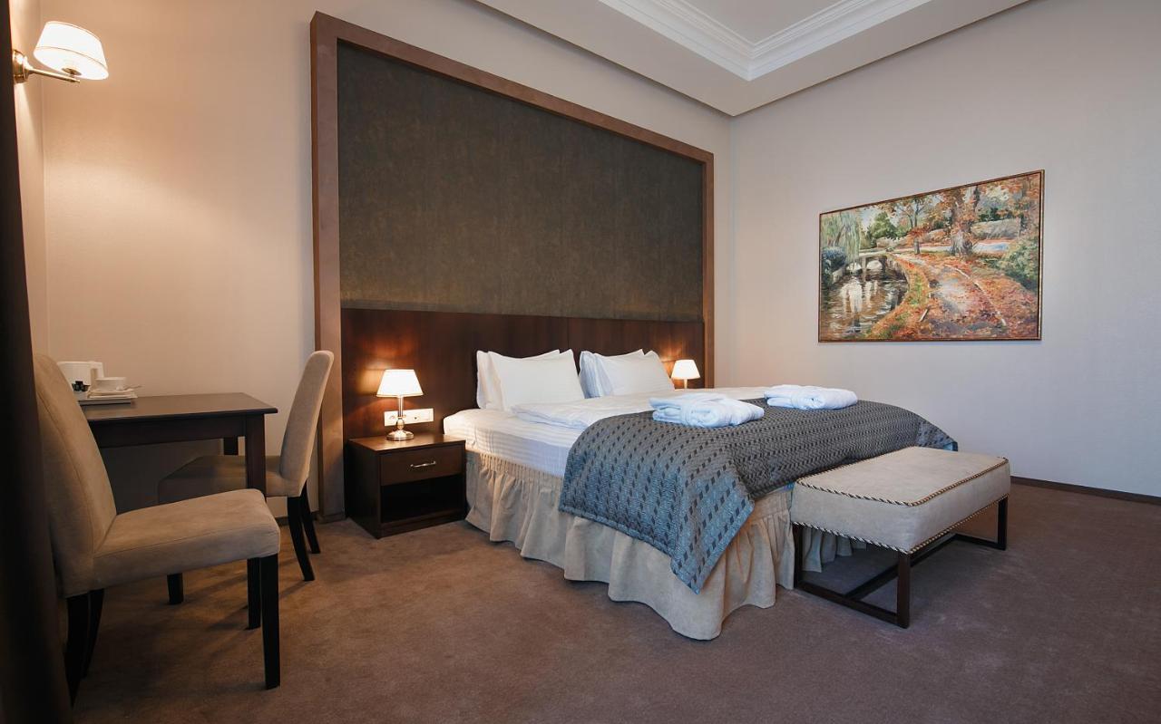 Tsunami Spa Hotel Dnipro Eksteriør billede