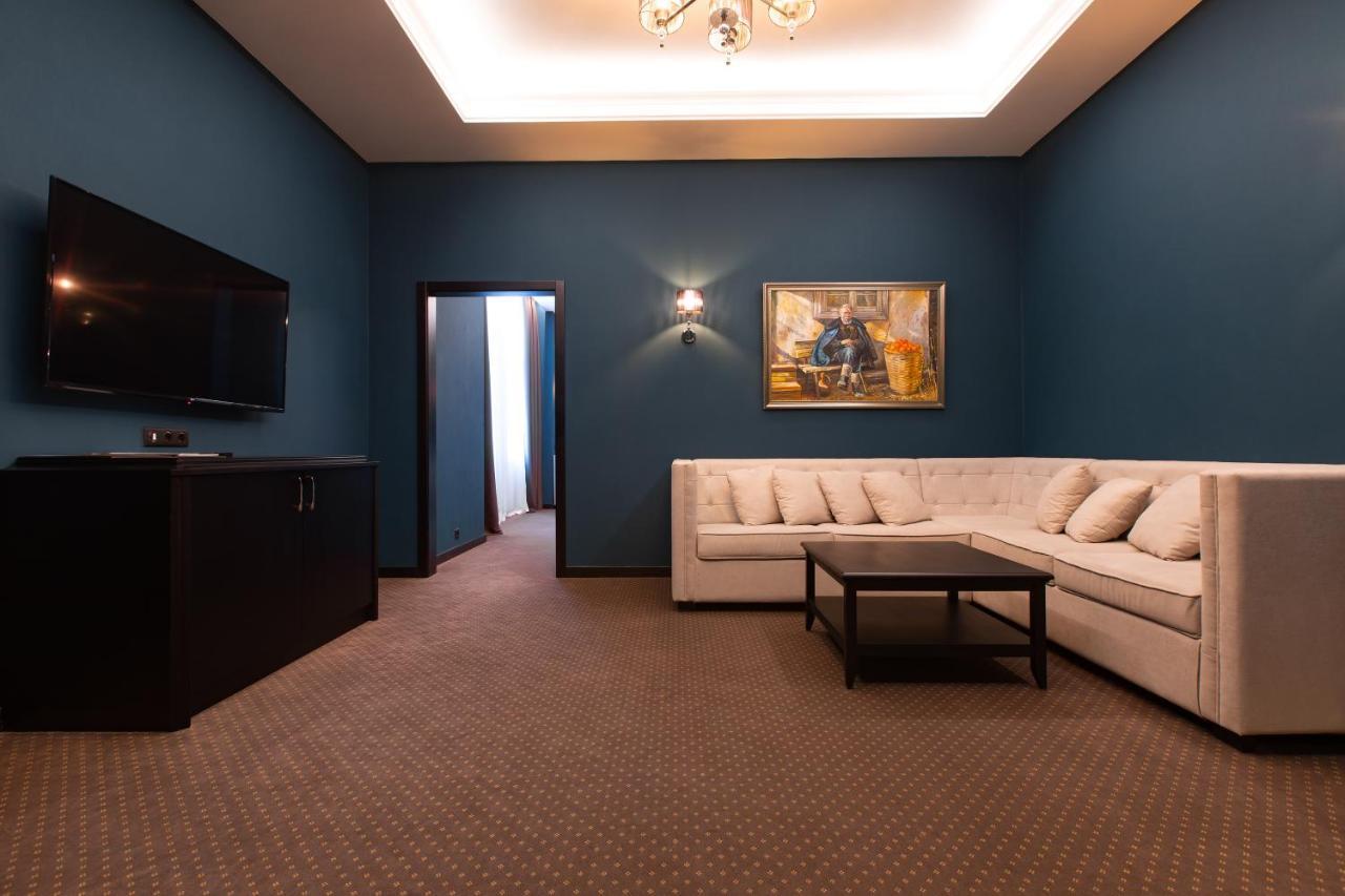 Tsunami Spa Hotel Dnipro Eksteriør billede
