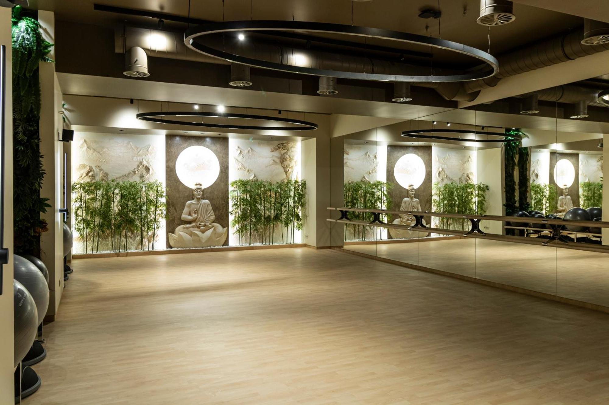 Tsunami Spa Hotel Dnipro Eksteriør billede