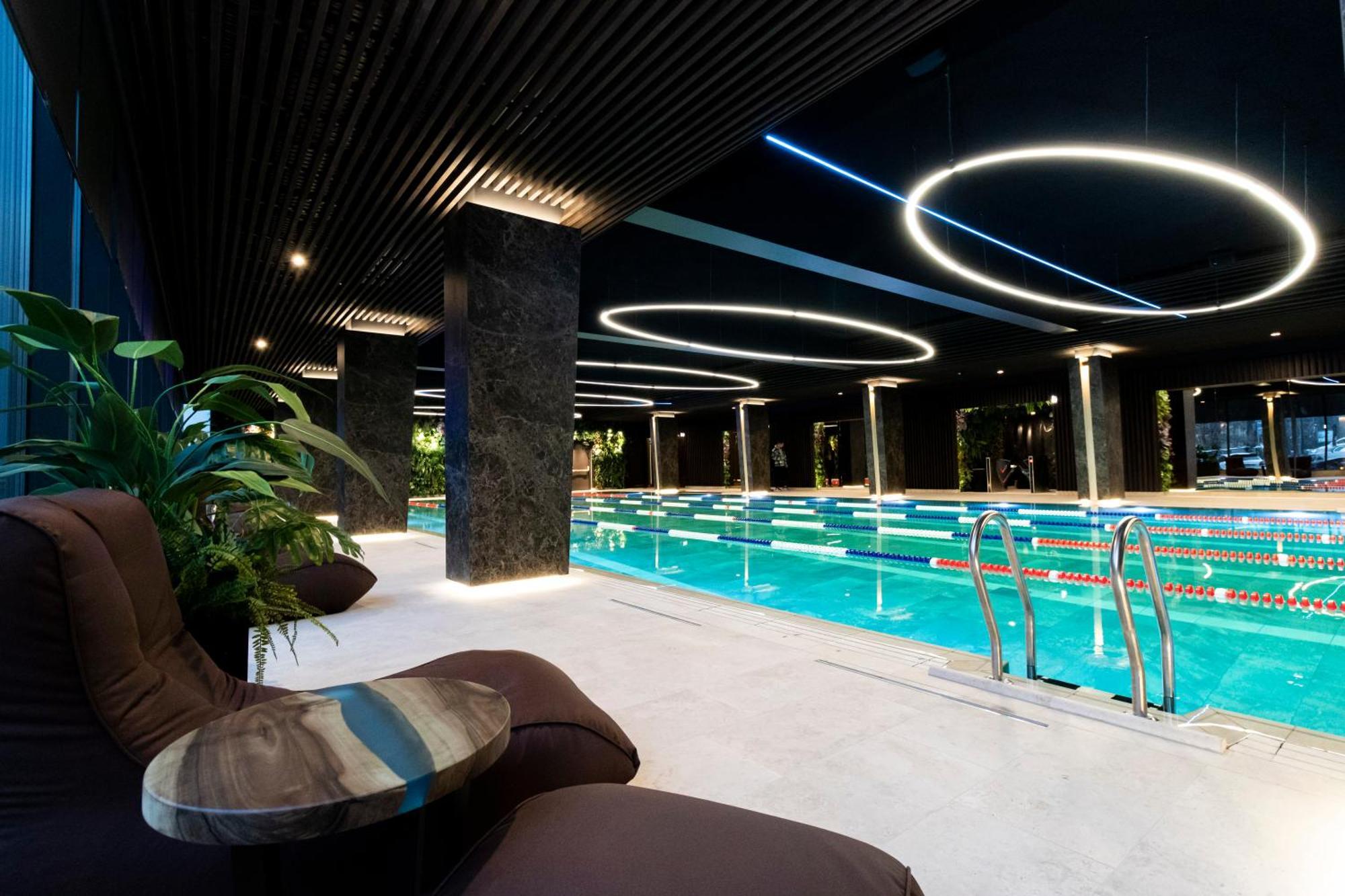 Tsunami Spa Hotel Dnipro Eksteriør billede